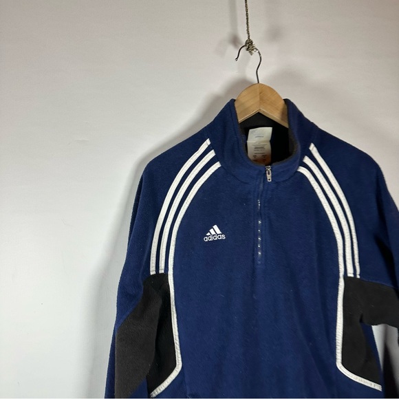 Vintage Adidas Navy Blue and Black Pullover - Picture 2 of 4